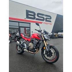 QJMOTOR SRK 800 Démo