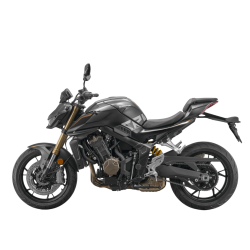 QJMOTOR SRK 800 Dark 2026 : Le 4 Cylindres au prix d'une 500