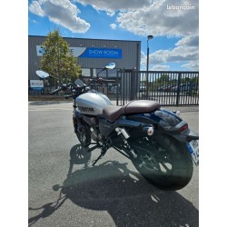 QJMOTOR SRV 125