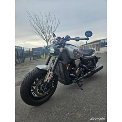 QJMOTOR SRV 600 V4 Grise
