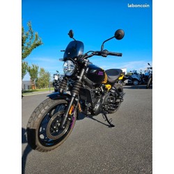 Royal Enfield Guerilla 450