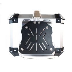 DESTOCKAGE !! Top Case Alu GPR Tech avec Platine Universel (26L)